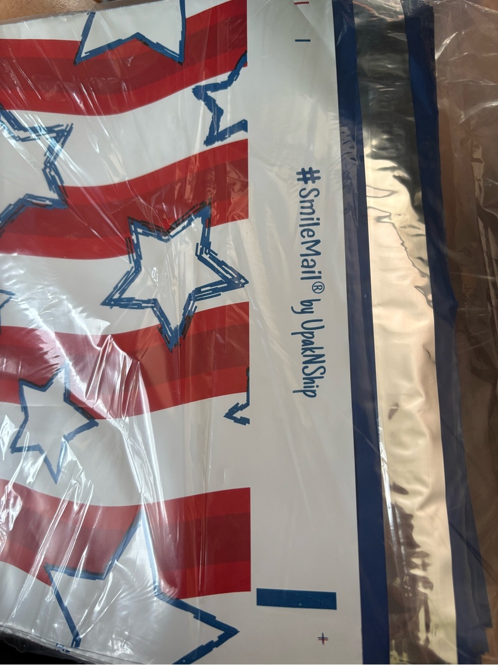 Patriotic BUNDLE OF 25 10x13” Poly Mailers - Picture 3 of 3